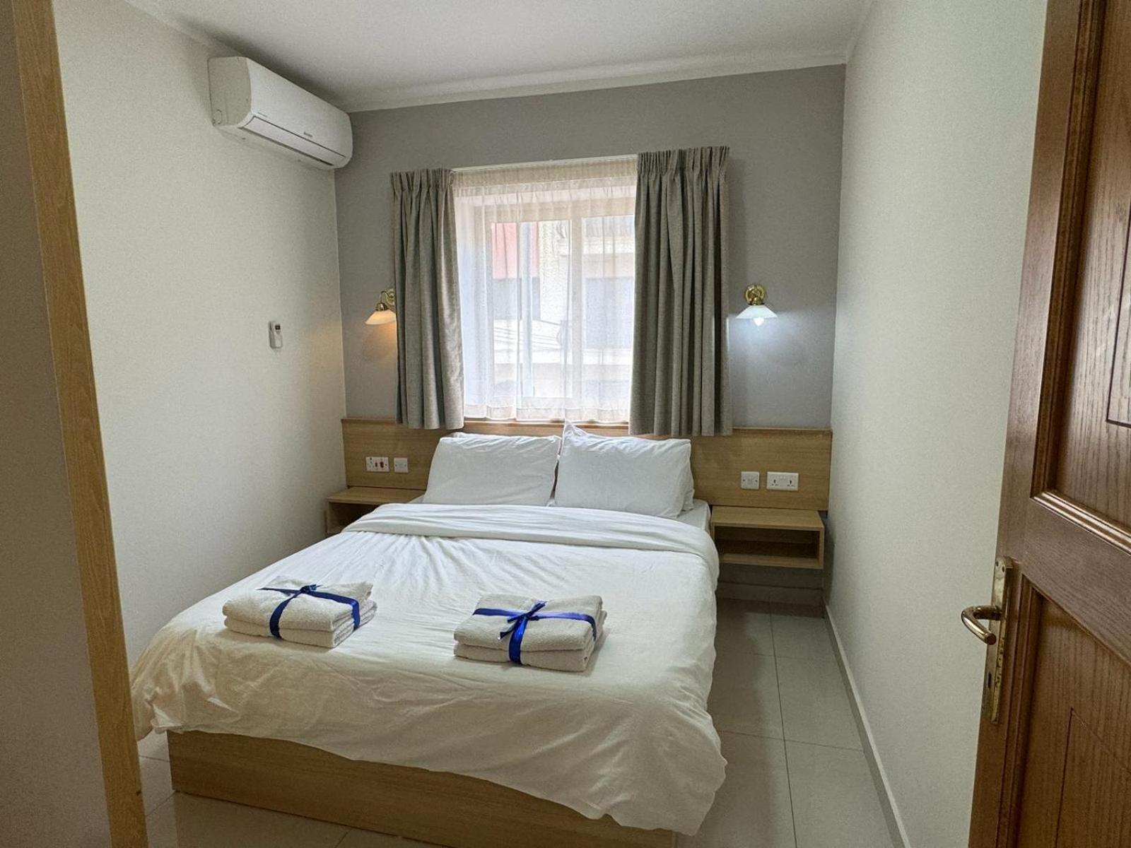 The Triton Aparthotel St. Paul's Bay Exterior photo