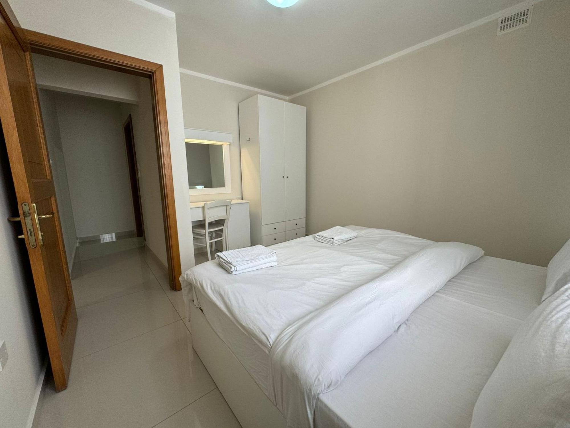 The Triton Aparthotel St. Paul's Bay Exterior photo