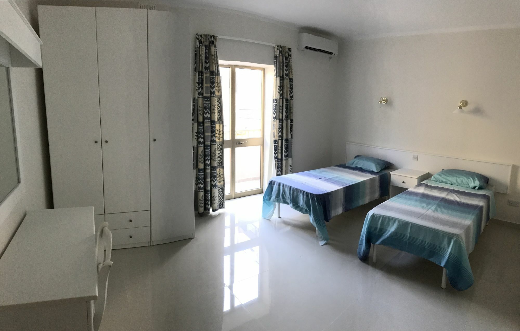The Triton Aparthotel St. Paul's Bay Exterior photo