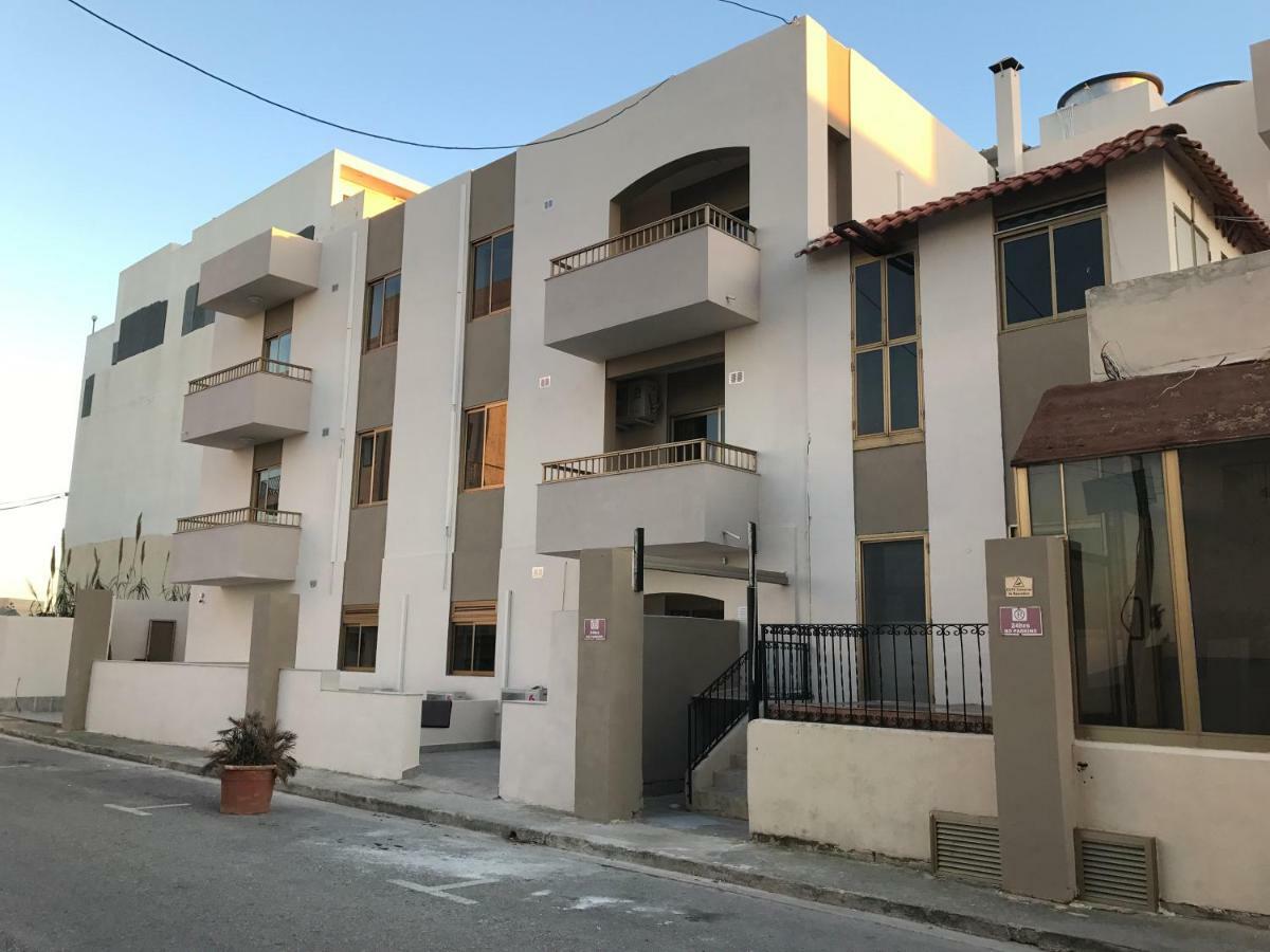 The Triton Aparthotel St. Paul's Bay Exterior photo